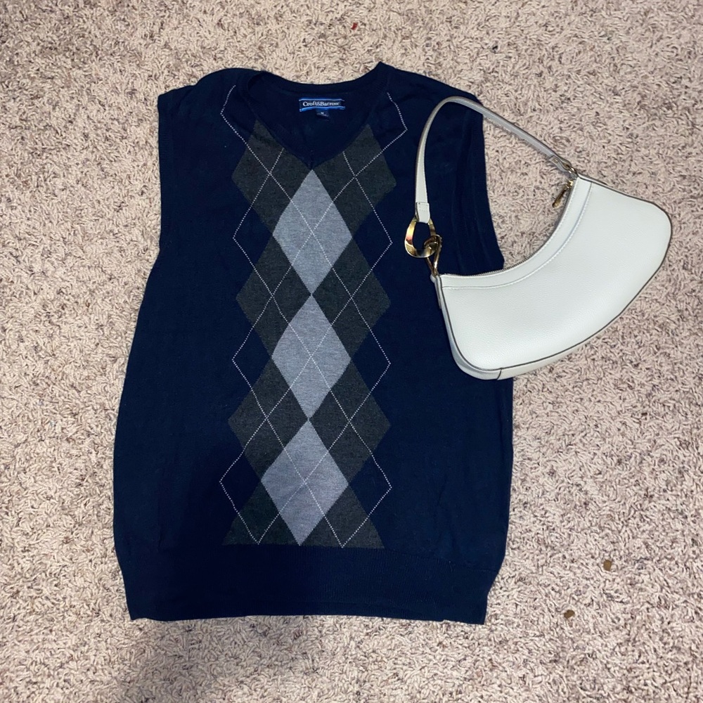 sweater vest